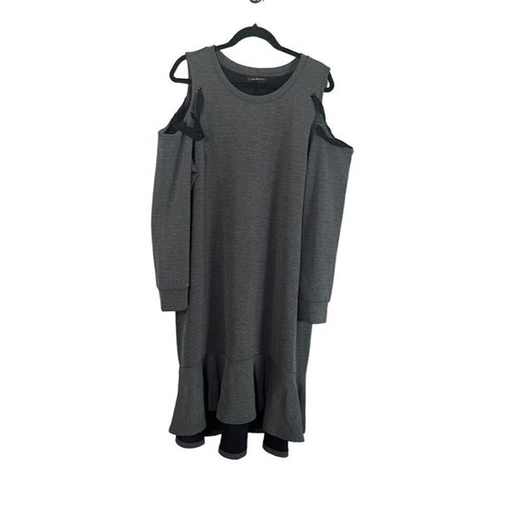 Lane Bryant Dress Size 18 Gray Cold Shoulder Neutral Minimalist Retro Skater - Picture 1 of 11